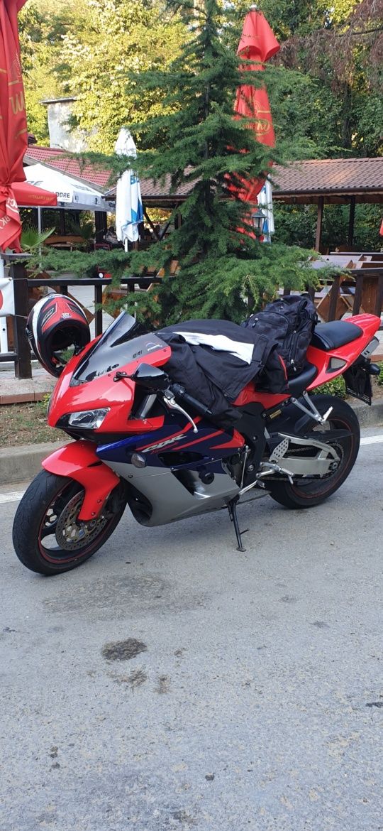 Хонда сбр 1000рр Honda cbr 1000rr