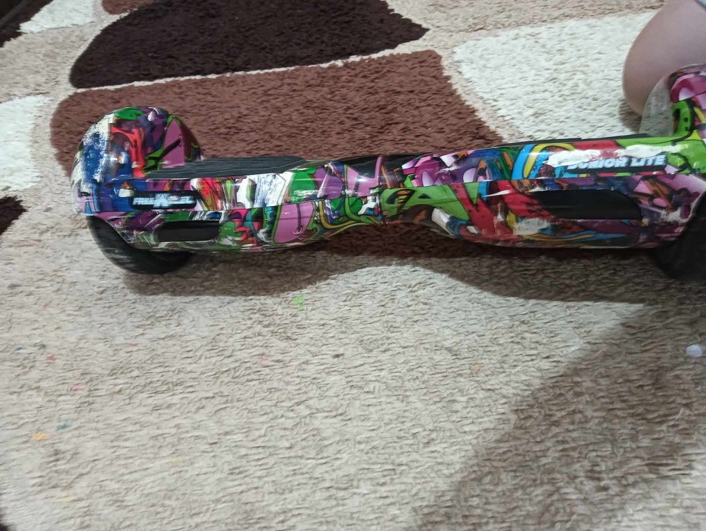 Vând hoverboard fara încărcător