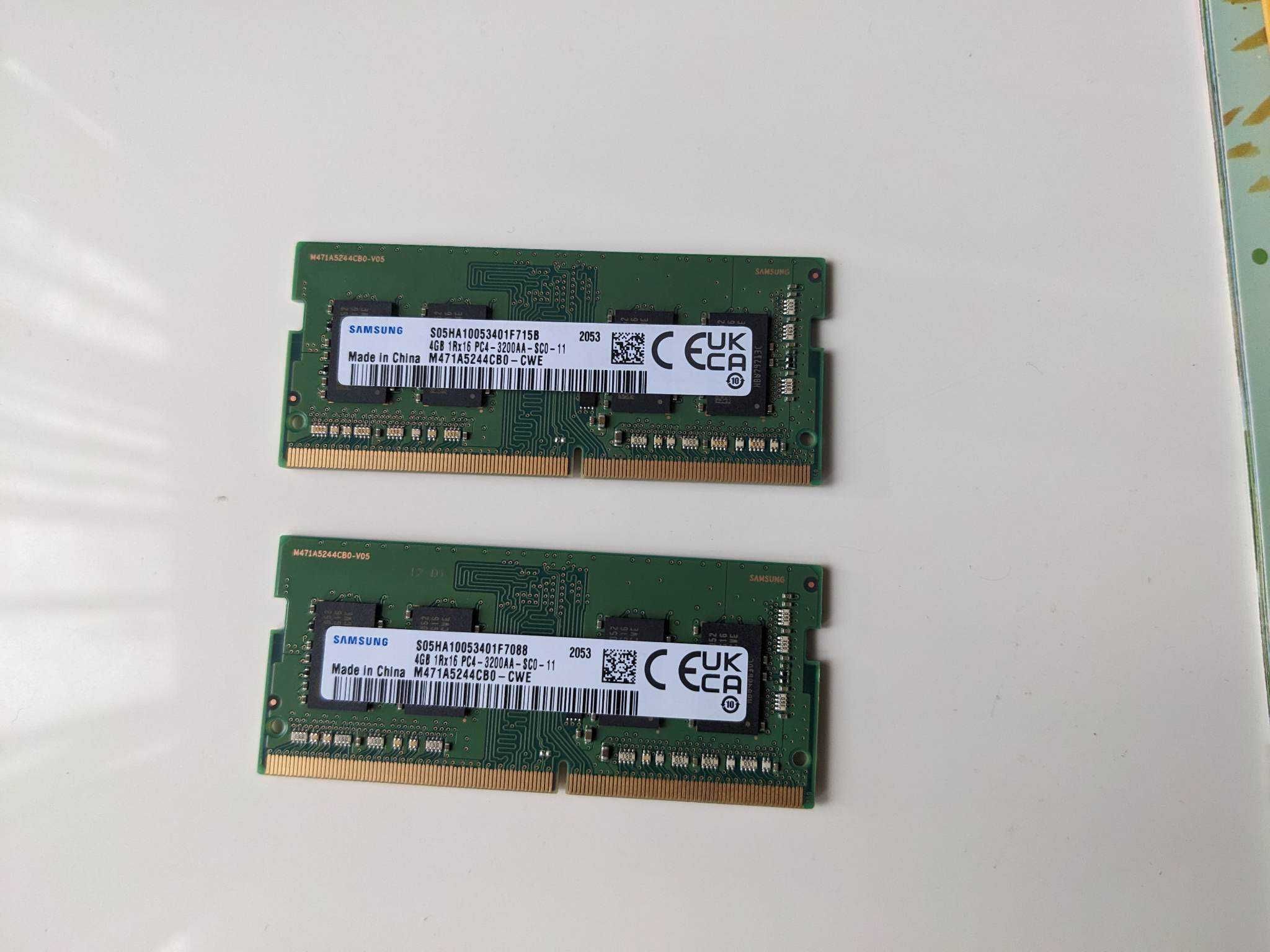 Памет за лаптоп 2 x 4GB Samsung DDR4 3200MHz