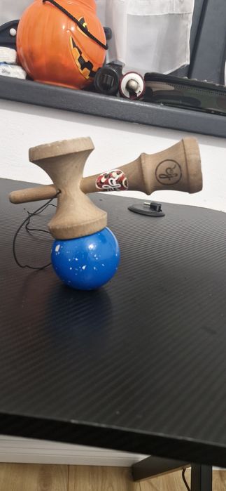 Vand Kendama Europa play pro 2.