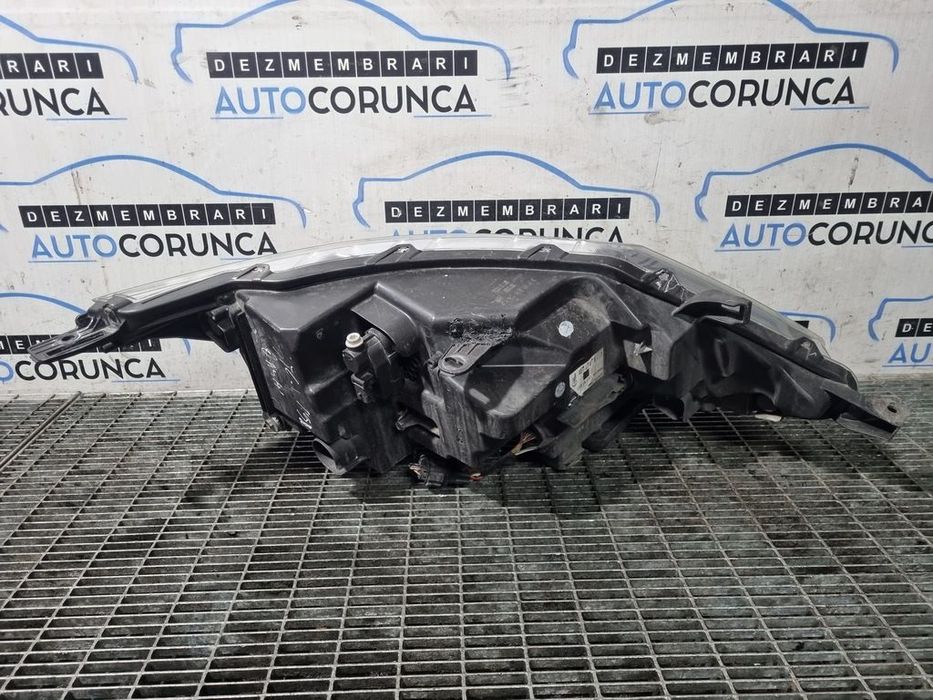 Far Stanga Nissan Qashqai J11 2013 - 2017 SUV 4 Usi (1198) Cu lupă CLEMA LIPITA