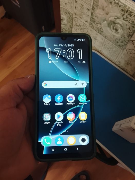 Telefon de vanzare