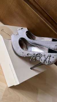 Pantofi stiletto Bourne London marime 37