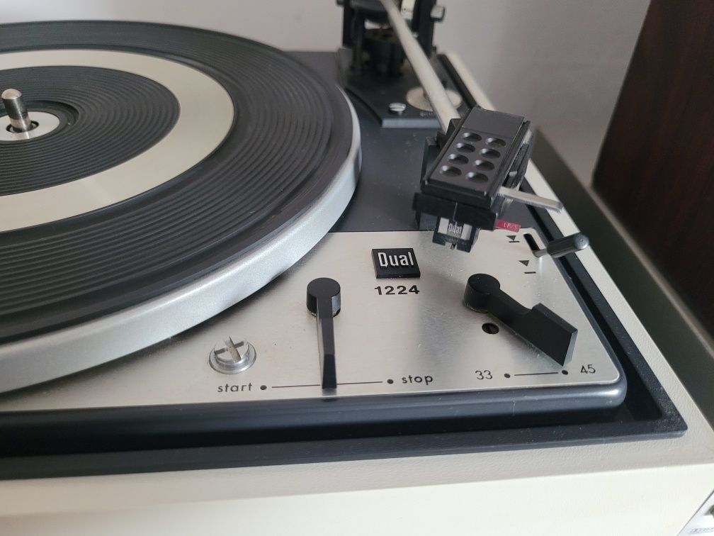 Pick up Dual 1224