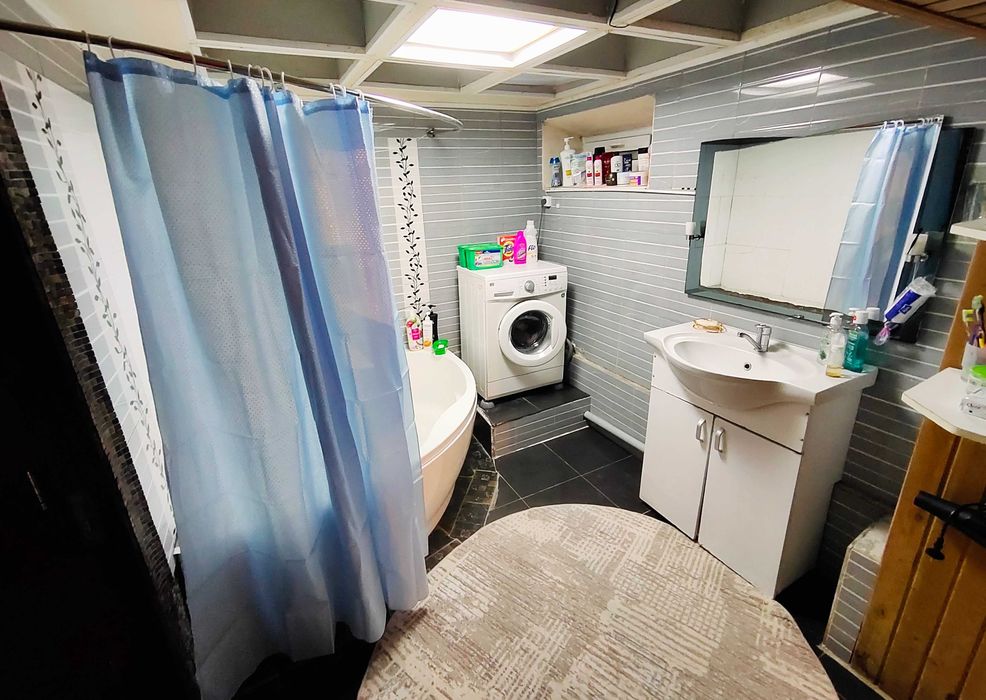 Срочно продаётся квартира на Воднике с сауной