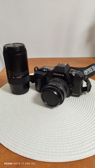 Aparat foto Yashica 200AF