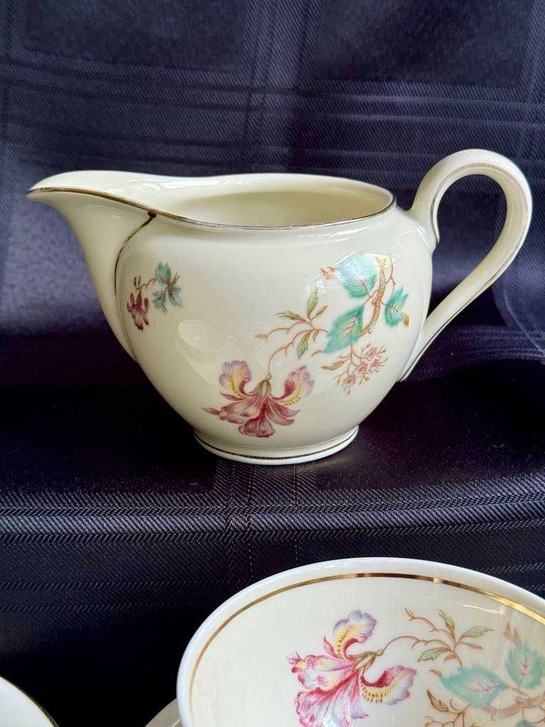 Винтидж сервиз за чай