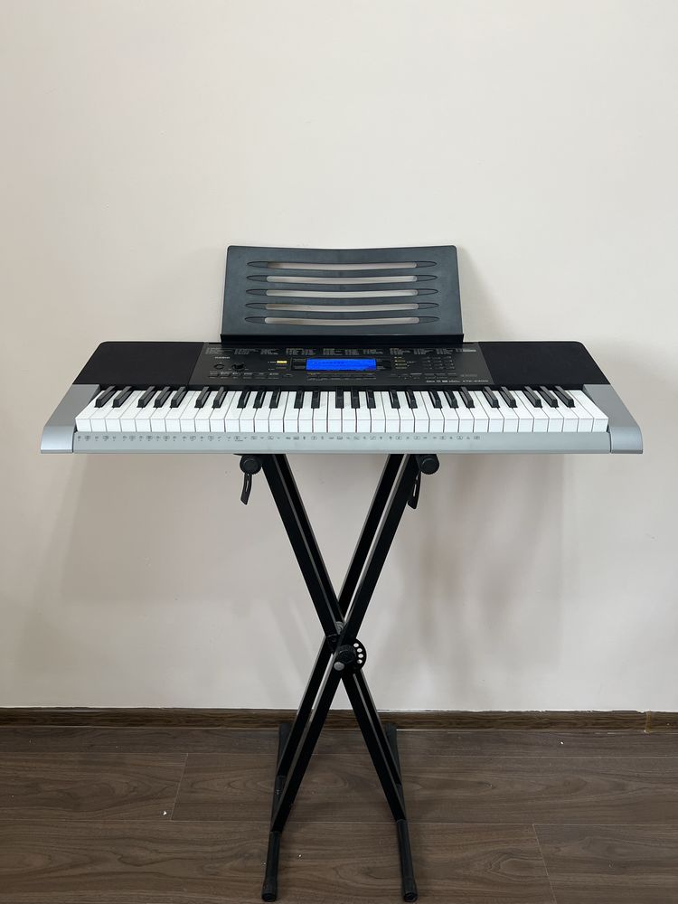 Синтезатор Casio CTK-4400