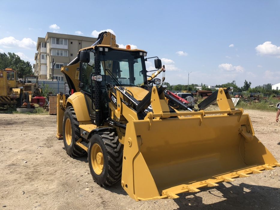 Inchiriere Buldoexcavator