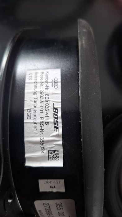Vand boxe Bose Audi A4 b7
