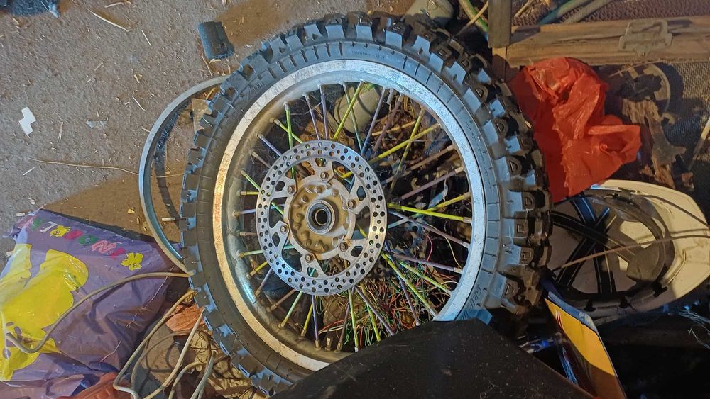 Yamaha yz450f на части