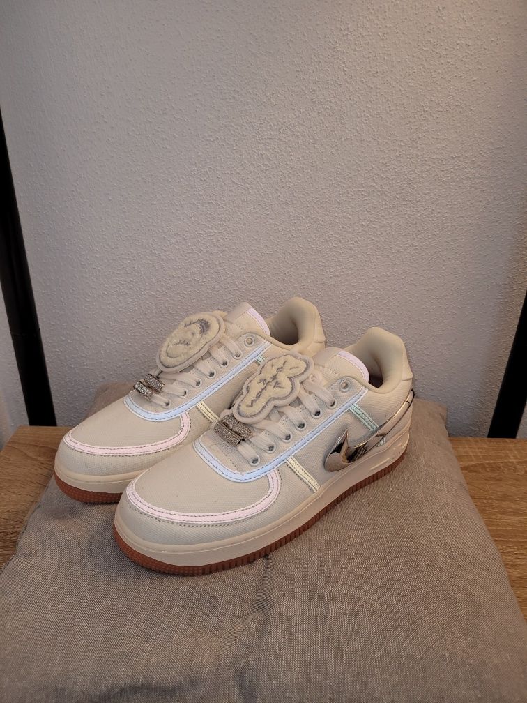 Air Force 1 Low Travis Scott Sail