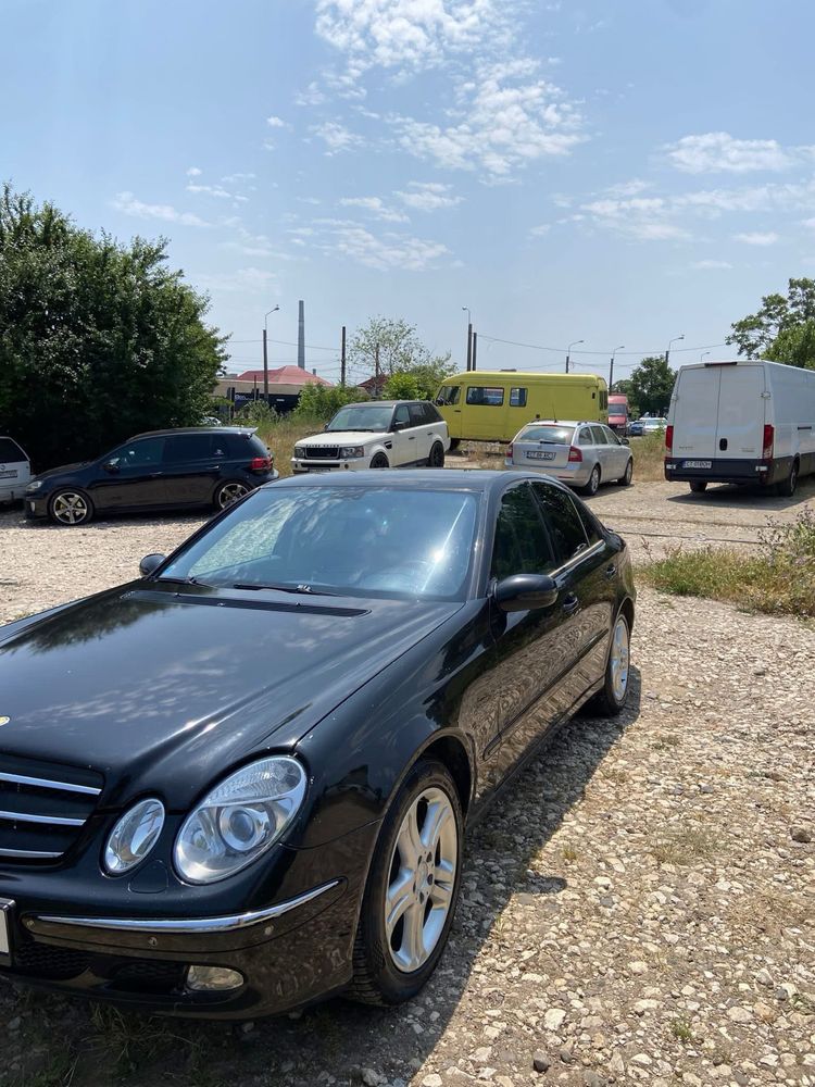 Vand Mercedes E220