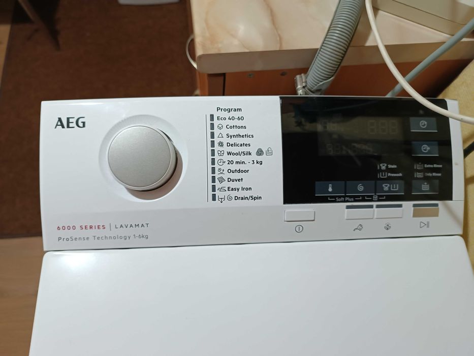 Пералня AEG за части