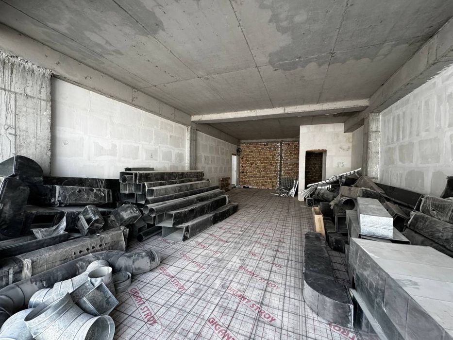 Продам нежилое помещение open space с ремонтом