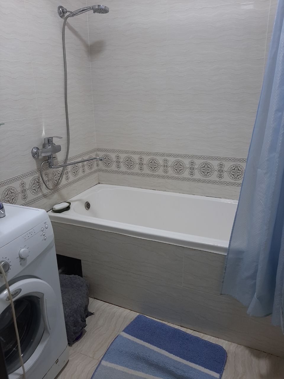 Сдаётся Чиланзар 9 1в2 1 этаж.