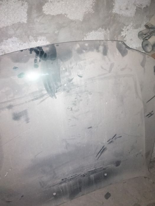 Капот пассат Б4.