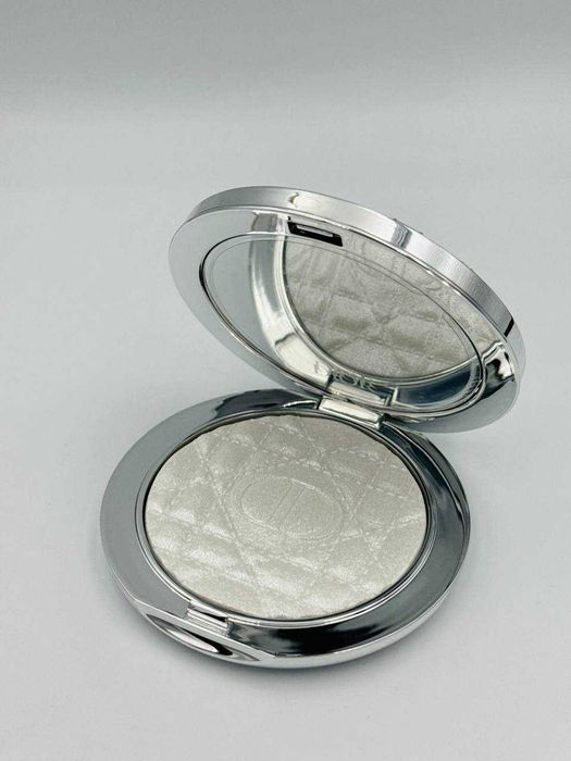 Dior Forever Glow Luminizer