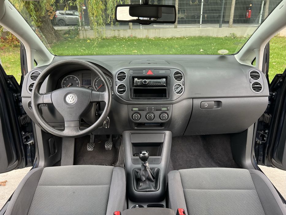 Volkswagen Golf 5 Plus 1.6 Benzina E4