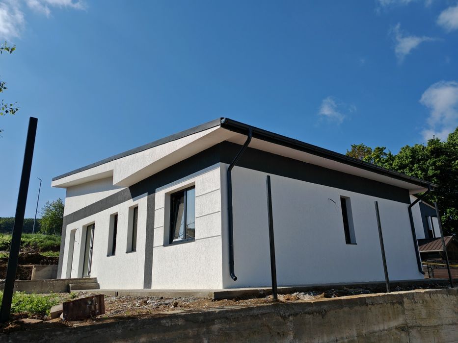 Ocazie  -Casa Bârnova langa Padure
