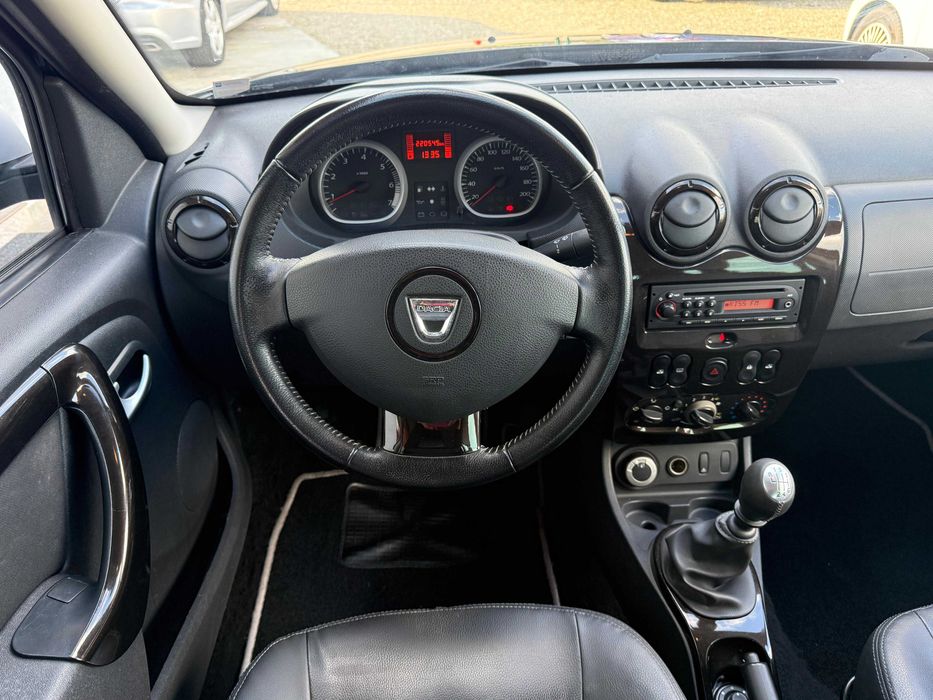 Dacia Duster 4x4 - 1.5 diesel - 06/2012 - Posibilitate RATE