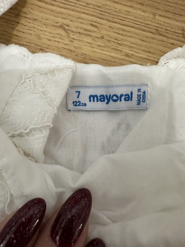Бяла рокля Mayoral