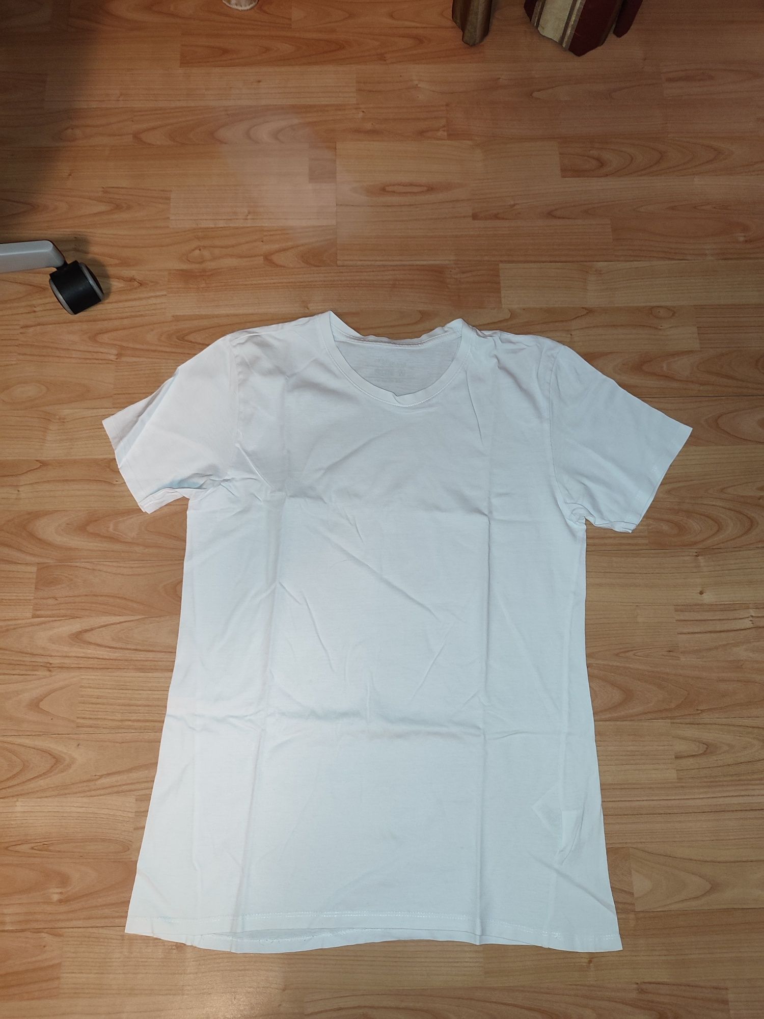 Tricou alb simplu H&M folosit