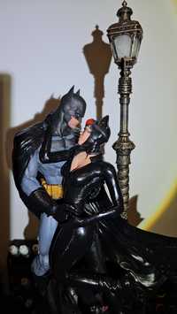 Figurina Custom Batman si Catwoman 1/6 scale 52 cm