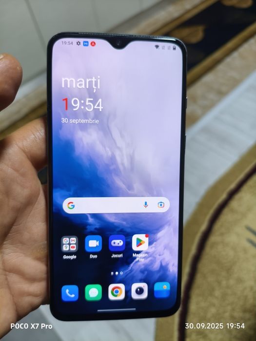Vând telefon OnePlus 7