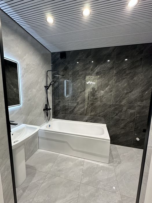 Замона 2,5 сот 5 хона 2 этаж