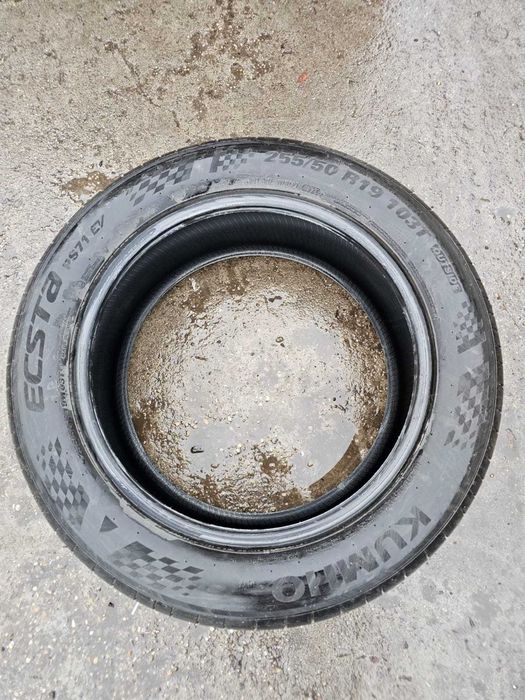 Anvelope noi, Kumho Ecsta 71 EV