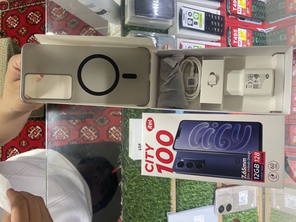 Itel city 100 xolati yangi