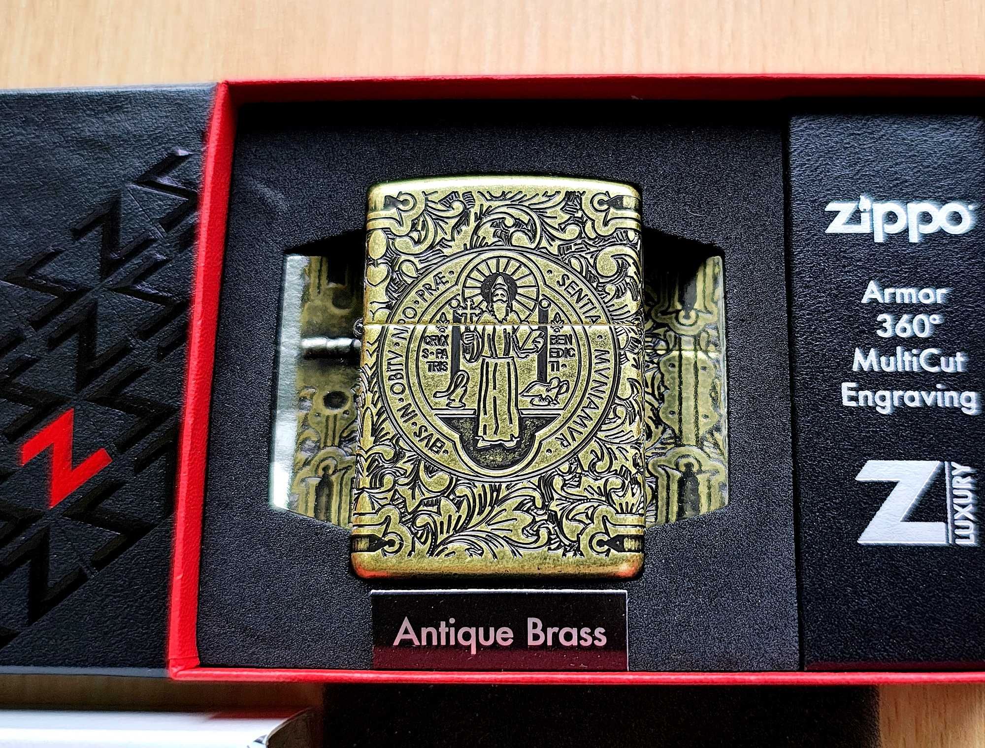 Brichetă Zippo nouă Armor Case St. Benedict (Constantine original)