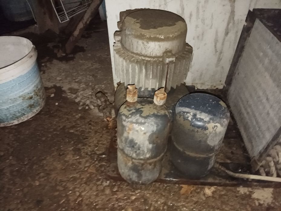 Моторчик от холодильника