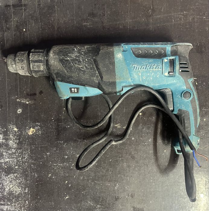 Перфоратор Makita