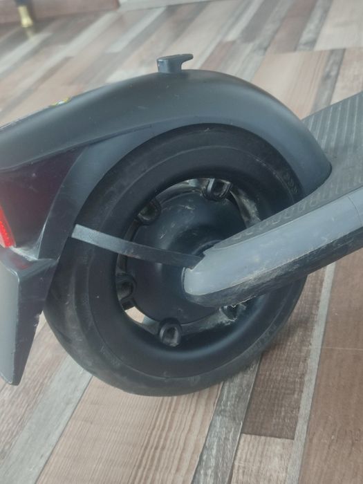 vand trotineta electrica ninebot