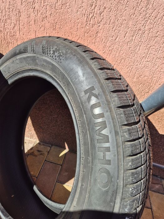 Vand anvelope iarna Kumho Wintercraft SUV 215 65 R17