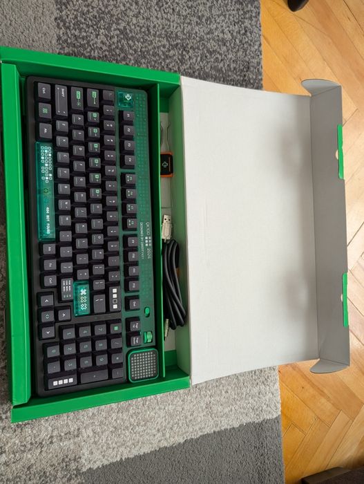 Vand Tastatura Qwertykey Matrix 100