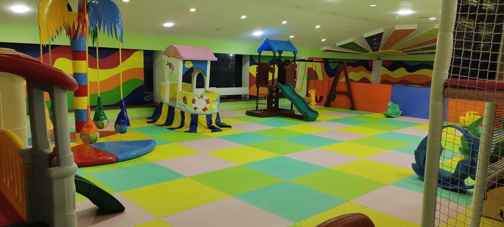 Готовый бизнес Детская площадка с аттракционам
