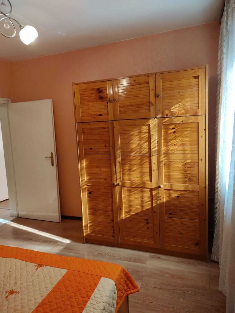 Дава се под наем Четиристаен апартамент в Пловдив, Център - 120 кв.м за 510 € - Снимка #12