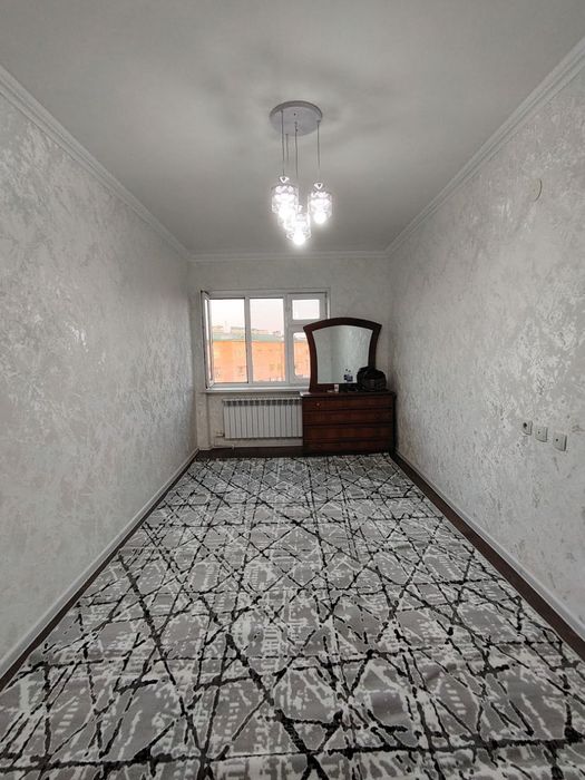 Продается Янги-Хают 8-худуд 3/7/7. Кв.м 67. Можно В Кридит