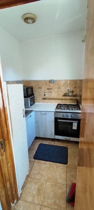 Închiriez apartament cu 3 camere zona vest General Eremia Grigorescu