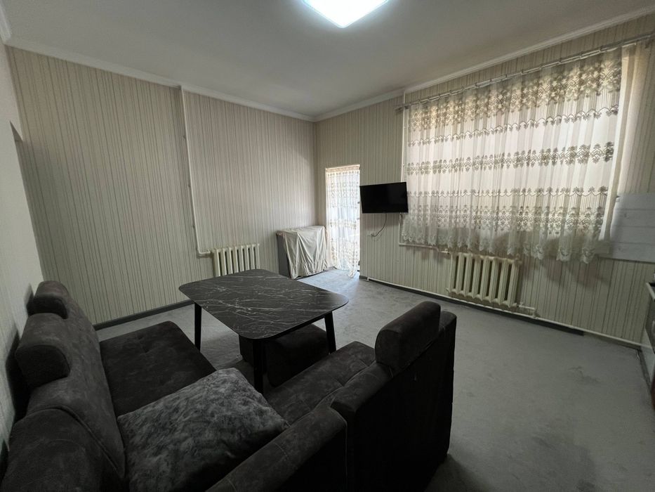 SROCHNA.! !!Keles navoiy 2 sotok 4 xona evro remont srochna sotiladi