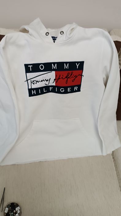 Продаю худи Tommy Hilfiger оригинал