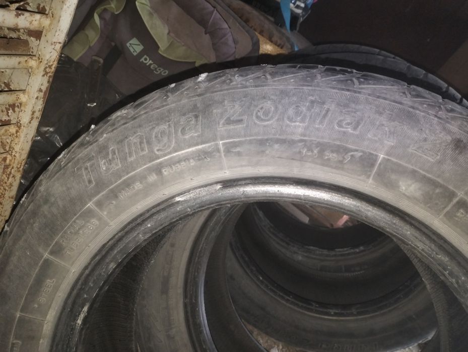 Продам резину летнию