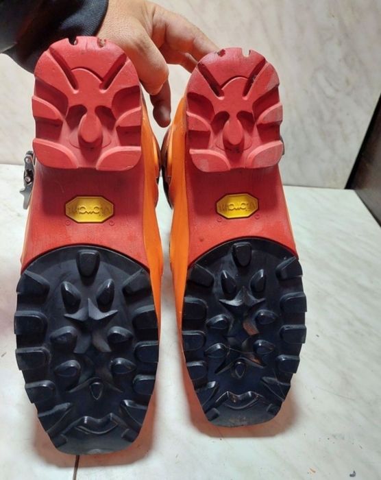 Clapari ski schi Tura Scarpa Laser mondo 29 marimea 43,5-44