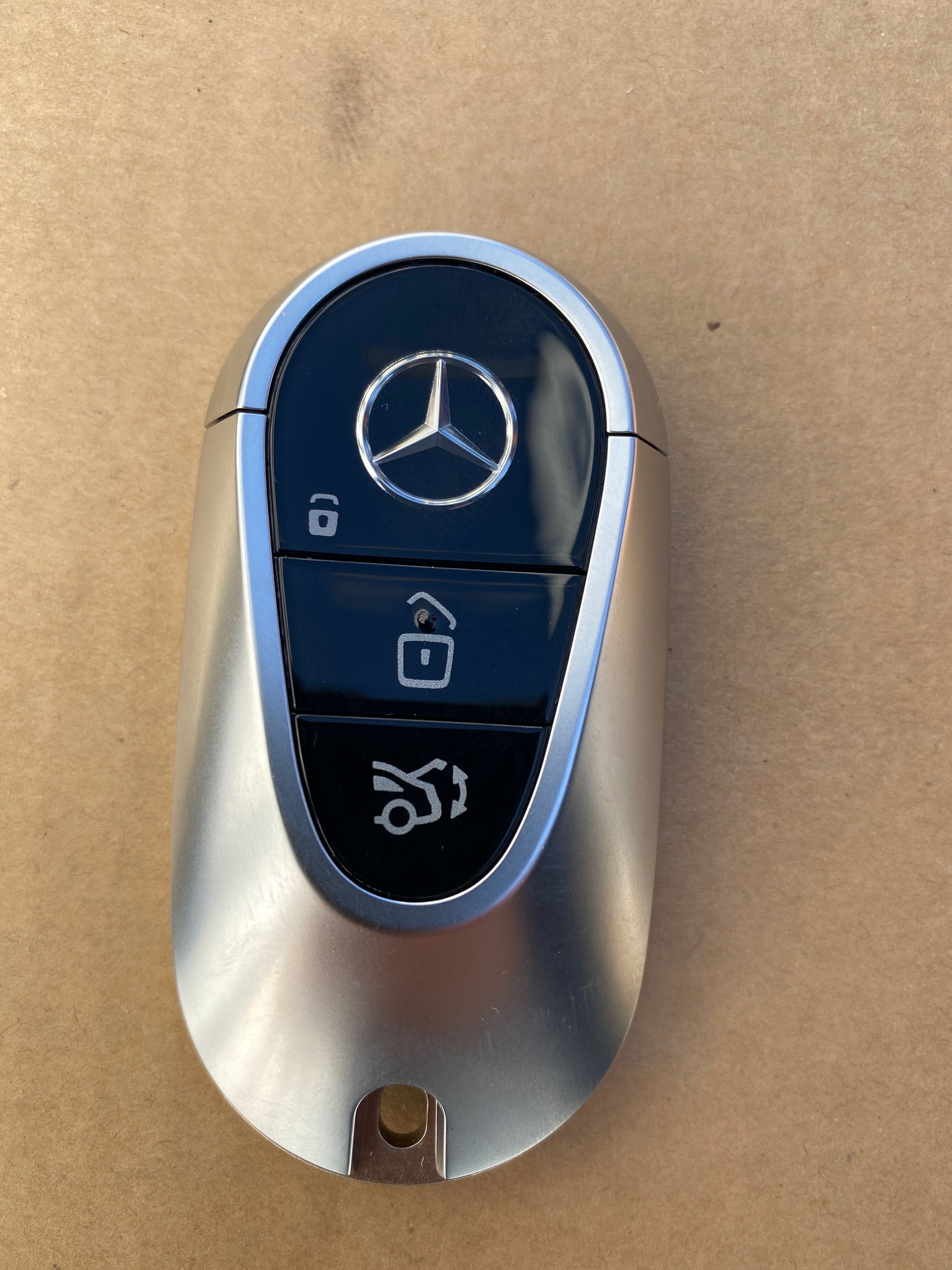 Оригинални ключове Мерцедес/ Mercedes Keys