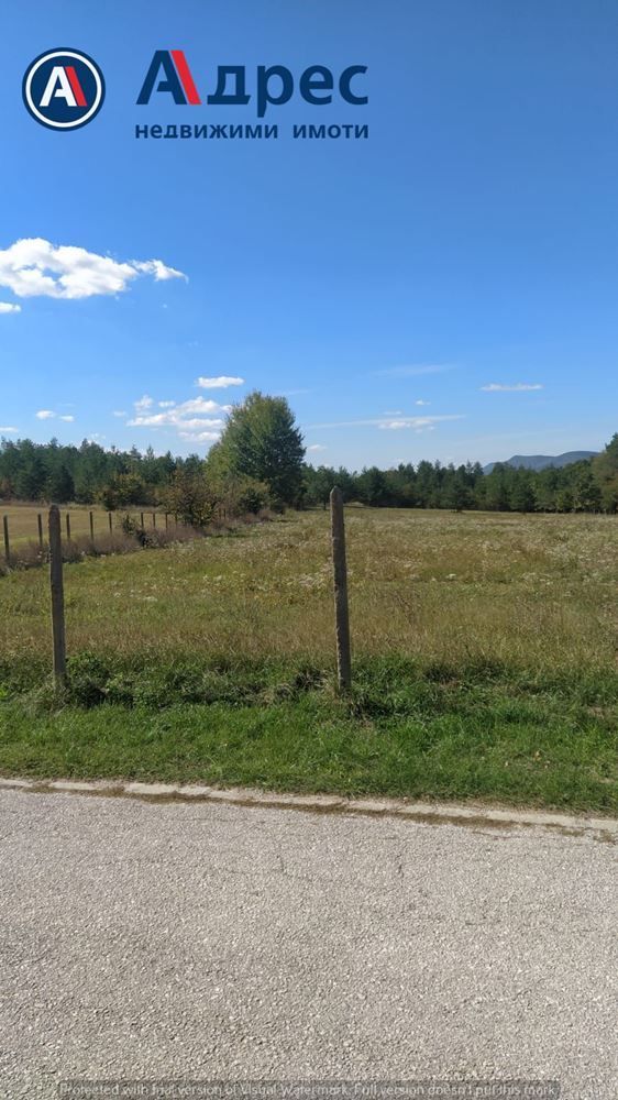 Парцел в Габрово, област-гр.Севлиево площ 2499