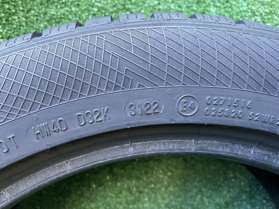 Set 2 anvelope Iarna 225 50 R17 98H XL Continental WinterContact TS 85