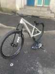 Canyon stitched 360 dirt jumper